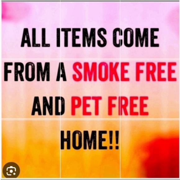 DC Comics Bombshells Women's Robe - Size OS - Picture 11 of 11